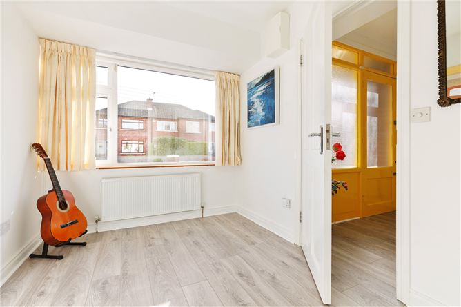 54 Avondale Lawn, Blackrock, Co. Dublin