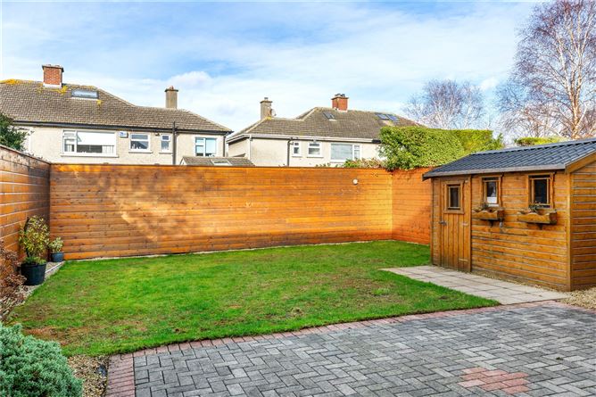 54 Avondale Lawn, Blackrock, Co. Dublin