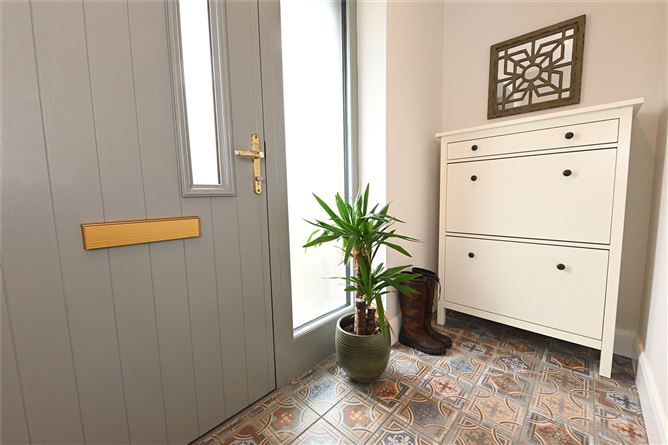 5 Lisheen Woods, Ovens, Co. Cork