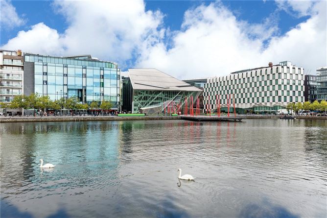 79 Wintergarden, Pearse Street, Dublin 2