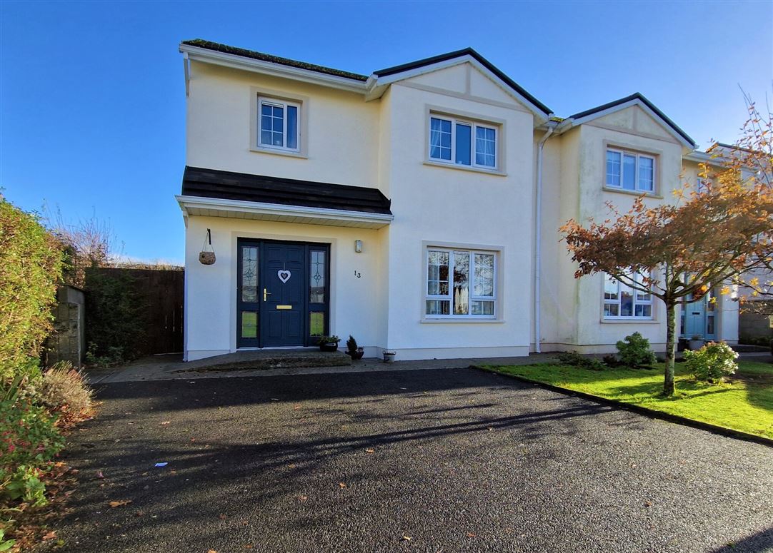 13 Lavey Manor, Charlestown, Co. Mayo