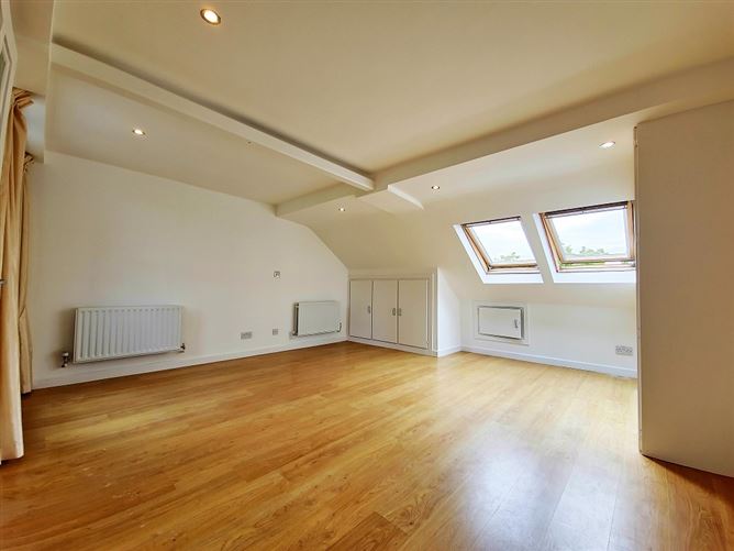 No. 12 Marian Row , Castlebar, Mayo