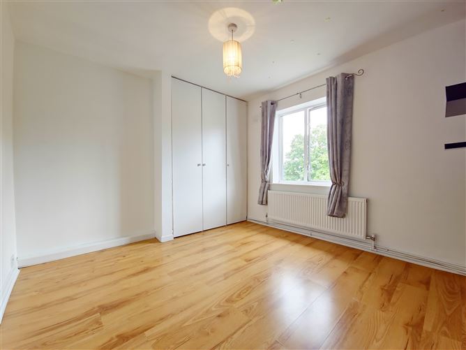 No. 12 Marian Row , Castlebar, Mayo