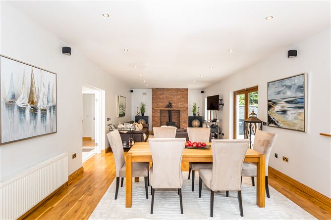 6 Fairacre, The Warren, Malahide, County Dublin