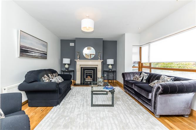 6 Fairacre, The Warren, Malahide, County Dublin