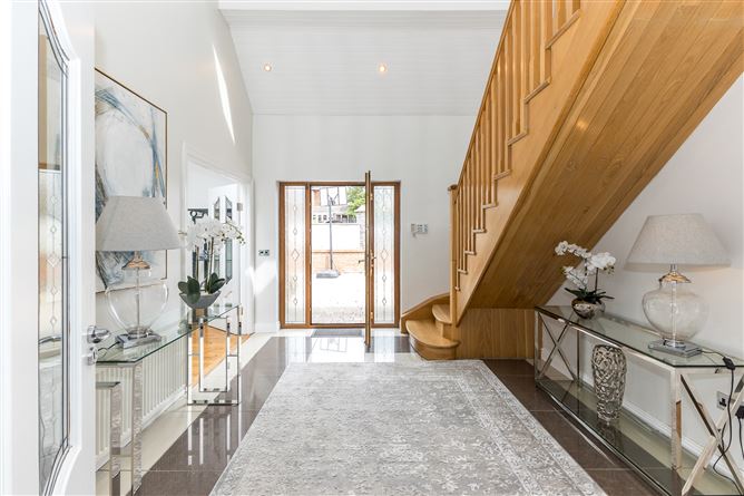 6 Fairacre, The Warren, Malahide, County Dublin