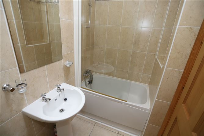 3 Georges Street, Gort, Co. Galway