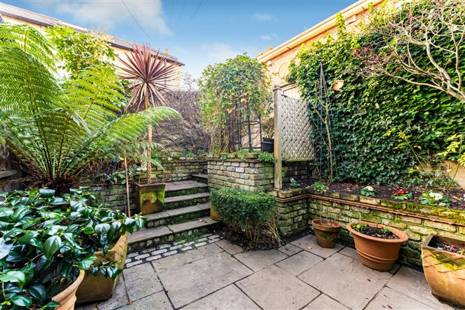 126 Botanic Road, Glasnevin, Dublin 9