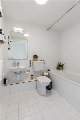 Apt 51 The Hampton, Santry Cross, Ballymun, Dublin 11