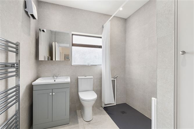 Photo 17 of 22 — 34 Walkinstown Road, Walkinstown, Dublin 12