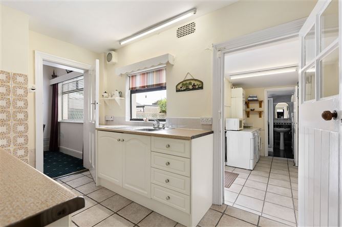 Photo 9 of 22 — 34 Walkinstown Road, Walkinstown, Dublin 12