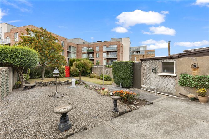 Photo 18 of 22 — 34 Walkinstown Road, Walkinstown, Dublin 12