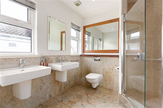 Photo 15 of 20 — 81 Nutley Lane, Ballsbridge, Dublin 4