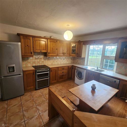 Cross Residence, Creggan, Ballaghaderreen, Co. Roscommon