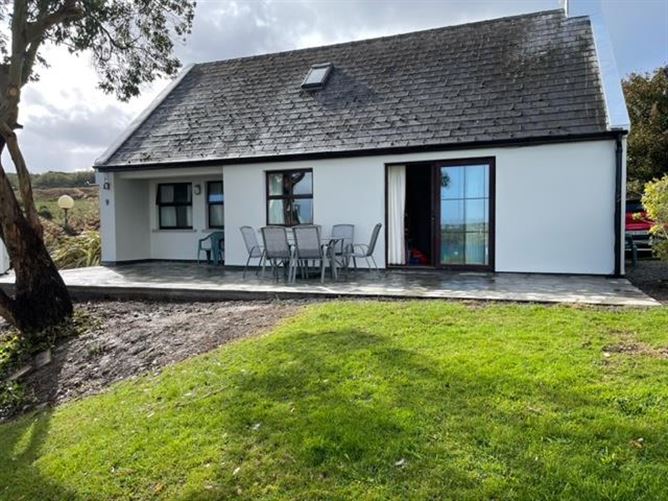 Schull Holiday Cottages 9, Colla Road, Schull, West Cork