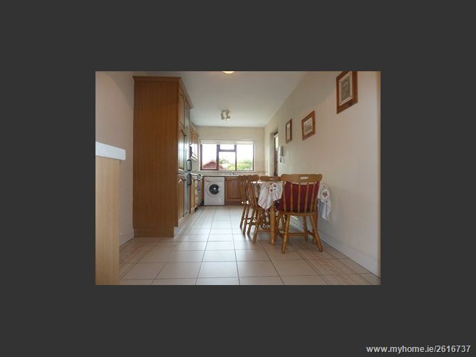 25 Delbrook Park, Ballinteer, Dublin 16