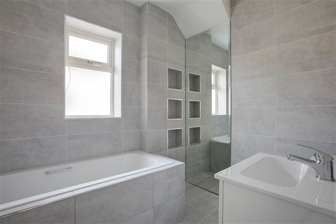 13A Walkinstown Drive, Walkinstown, Dublin 12