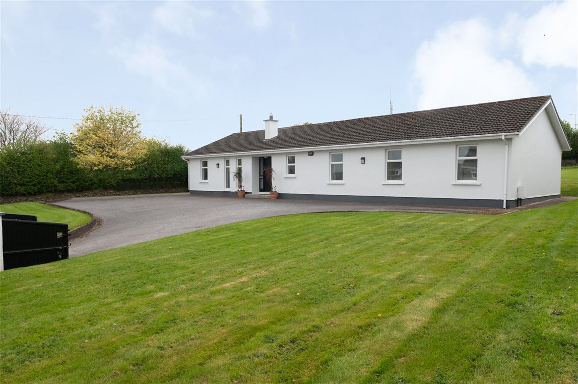 Kerry Pike, Carrigrohane, Co. Cork