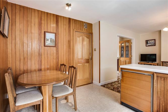 34 Glendoher Park, Rathfarnham, Dublin 16