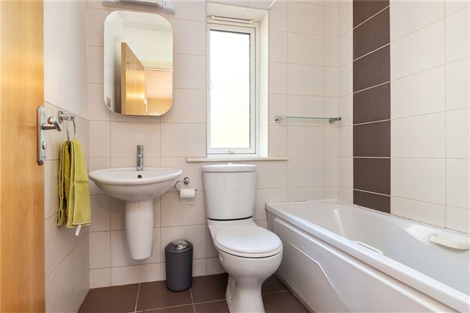 70 The Paddocks View, Lucan, Co. Dublin