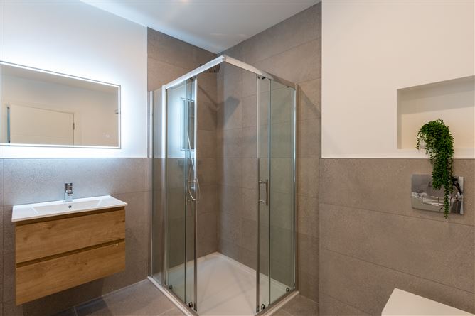 Greenacres Old Kilgobbin Road, Sandyford, Dublin 18