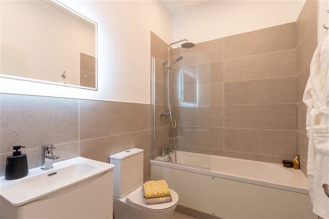 Greenacres Old Kilgobbin Road, Sandyford, Dublin 18