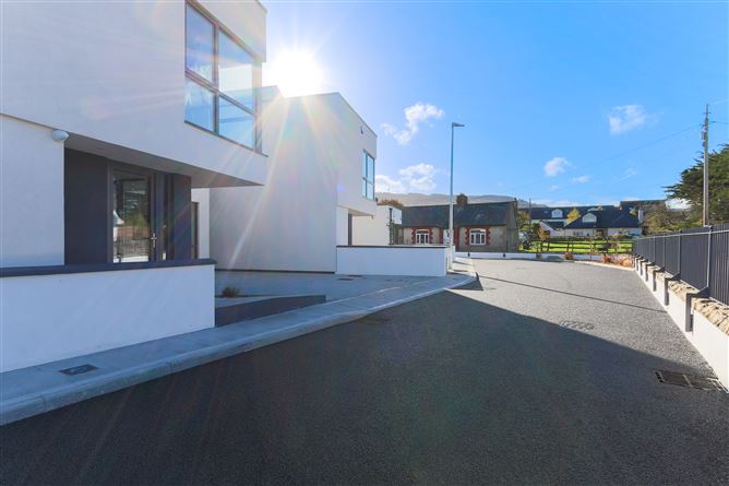 Greenacres Old Kilgobbin Road, Sandyford, Dublin 18