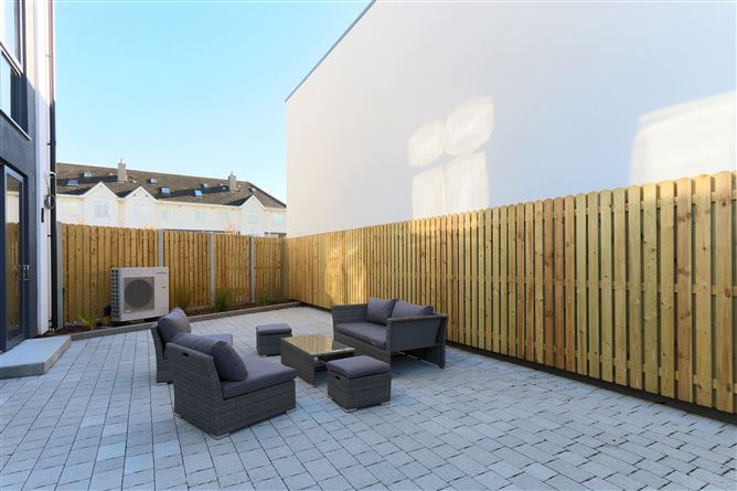 Greenacres Old Kilgobbin Road, Sandyford, Dublin 18