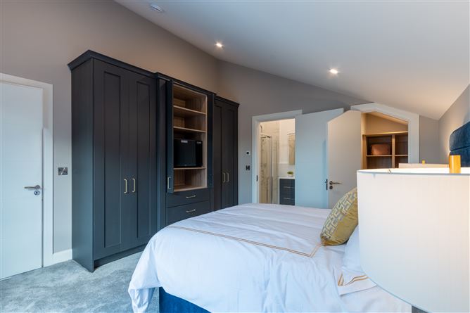 Greenacres Old Kilgobbin Road, Sandyford, Dublin 18