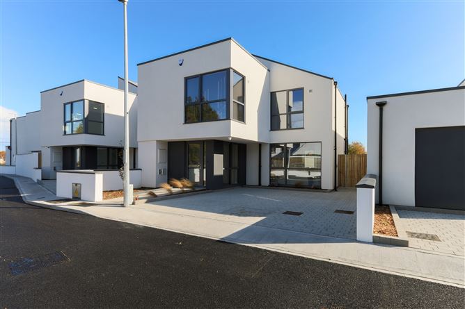 Greenacres Old Kilgobbin Road, Sandyford, Dublin 18
