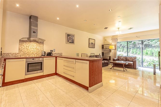 17 Block A Glencove, Dunmore Road, Waterford City, Co. Waterford