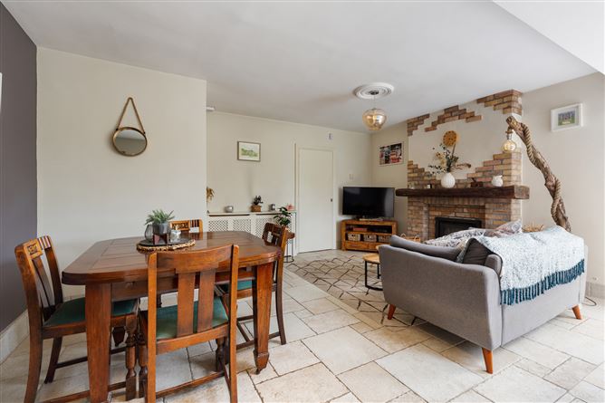28 Villa Park Avenue, Navan Road, Dublin 7