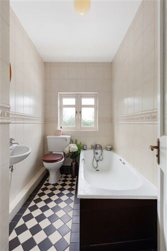 28 Villa Park Avenue, Navan Road, Dublin 7