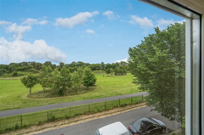 25 Talbot Hall Thornleigh Road, Swords, Co. Dublin