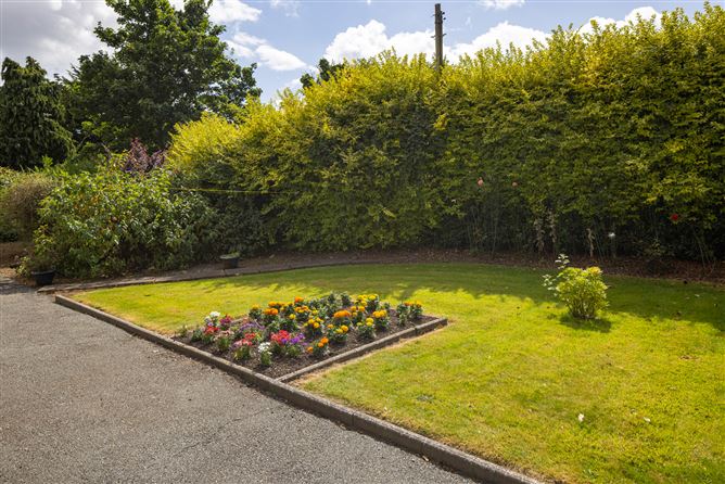 Woodlawn, Baskin Lane, Cloghran, Swords, County Dublin