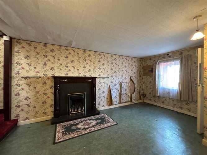 24 Dillon Street, Clonmel, Tipperary