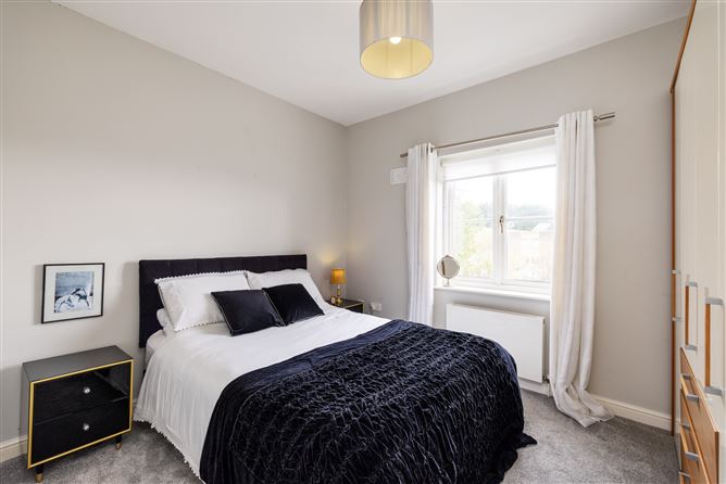 23 The Heights, Robswall, Malahide, Co. Dublin