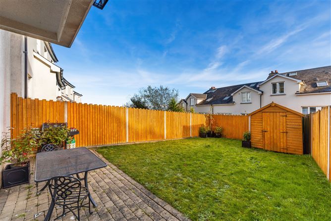 23 The Heights, Robswall, Malahide, Co. Dublin