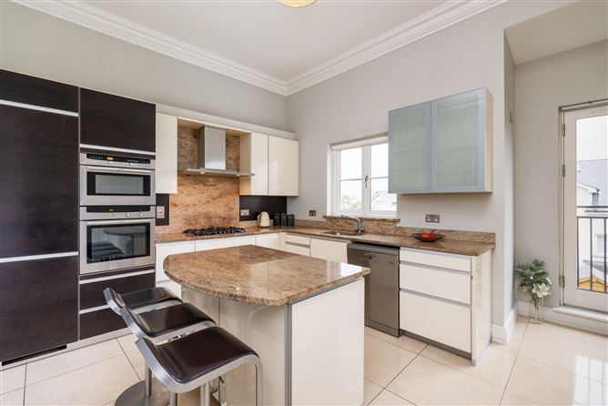 23 The Heights, Robswall, Malahide, Co. Dublin