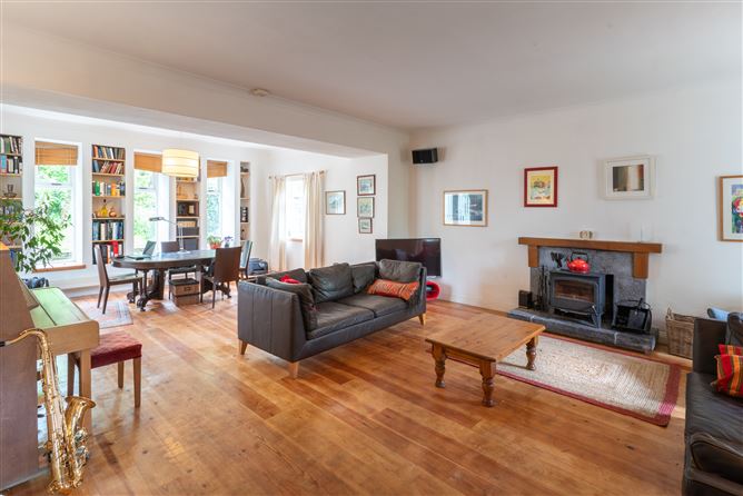 Tonaraha West, Carrowholly, Westport, Mayo
