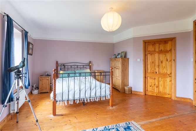 Tonaraha West, Carrowholly, Westport, Mayo
