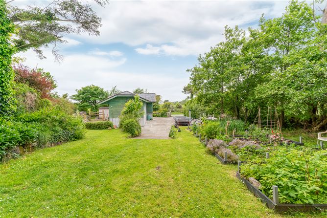 Tonaraha West, Carrowholly, Westport, Mayo