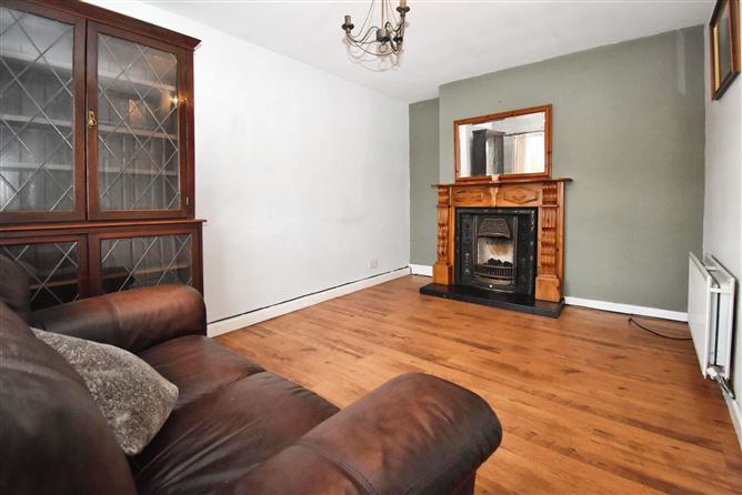"Dawn", 30 Mahon Drive, Mahon, Blackrock, Cork City