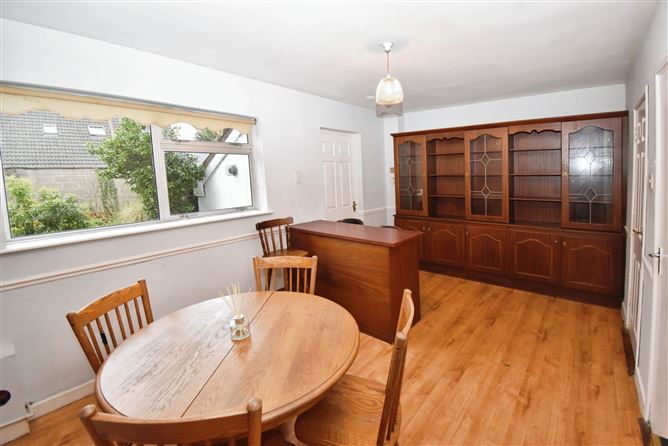"Dawn", 30 Mahon Drive, Mahon, Blackrock, Cork City