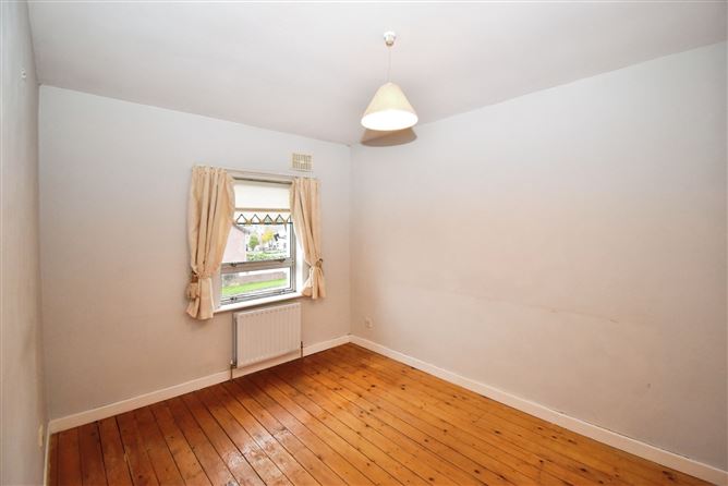 "Dawn", 30 Mahon Drive, Mahon, Blackrock, Cork City