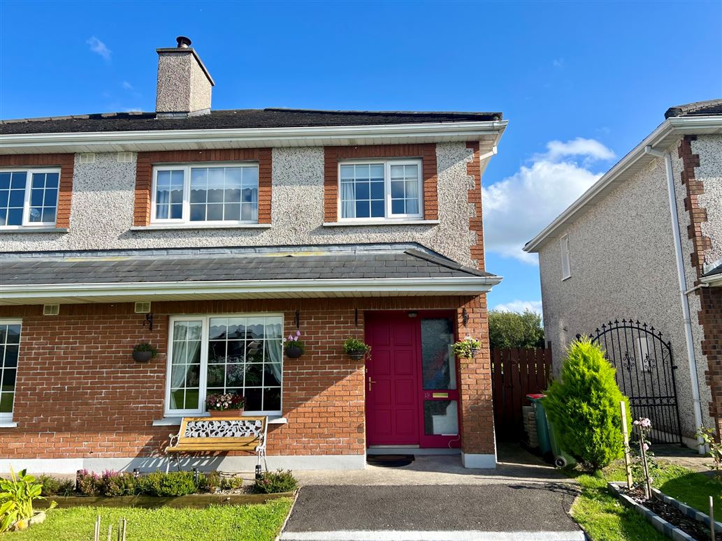 19 Gladesville, Castlebar, Co. Mayo