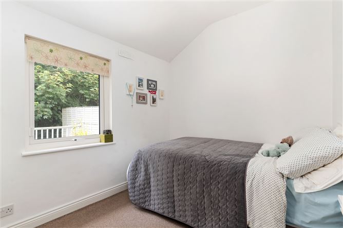 31 Millmount Grove, Dundrum, Dublin 14