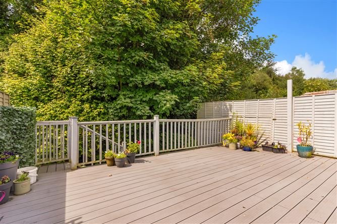 31 Millmount Grove, Dundrum, Dublin 14