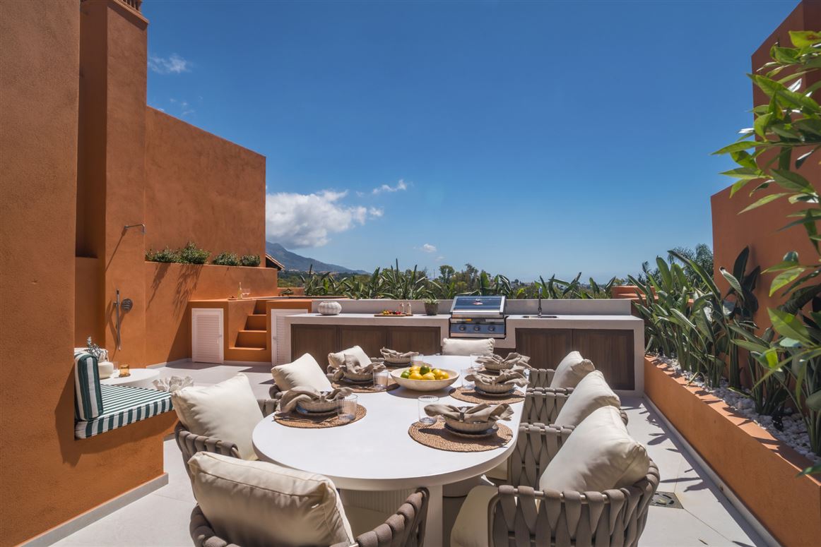 Spain, Marbella, Nueva Andalucia - COSTA-01037P