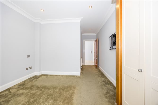 18 Howth Lodge Apartments, Howth Road, Howth, County Dublin